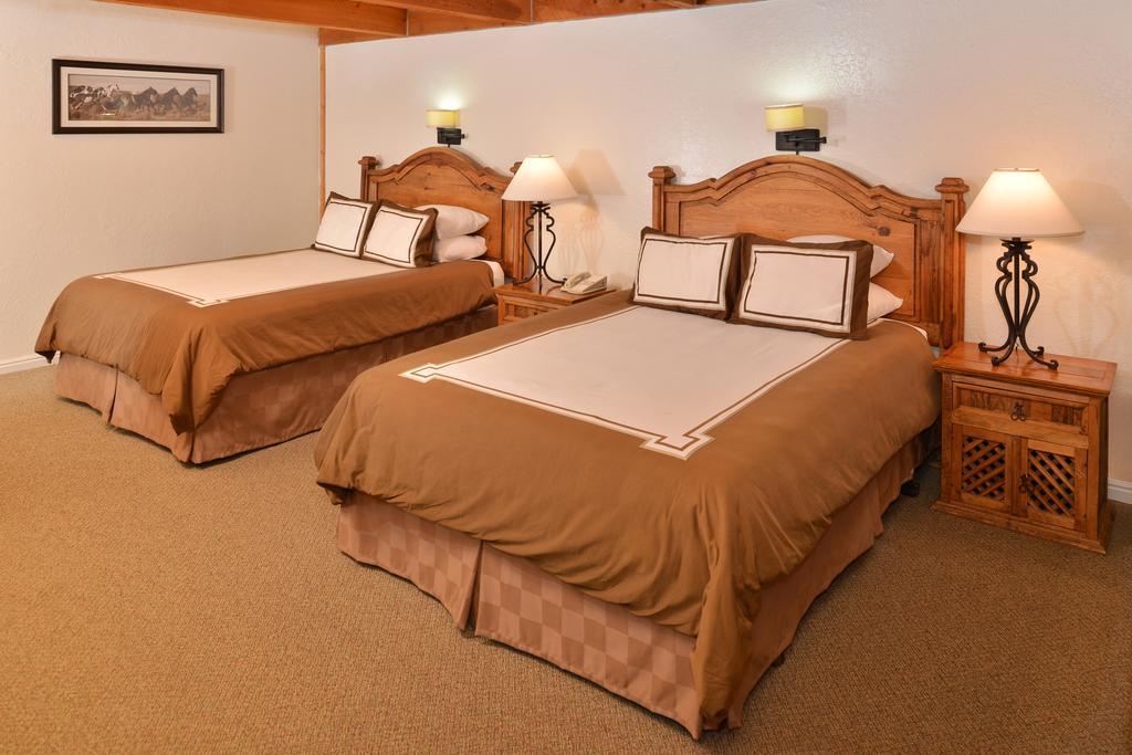 The Boulder Creek Lodge Nederland Room photo