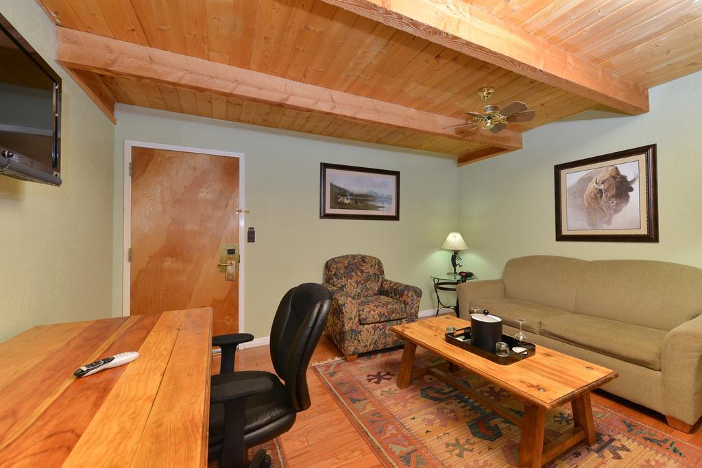 The Boulder Creek Lodge Nederland Exterior photo