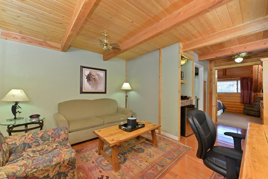 The Boulder Creek Lodge Nederland Exterior photo